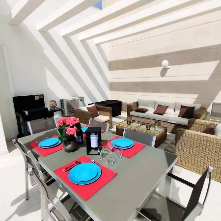 Sol Mar Penthouse By Da Costa *